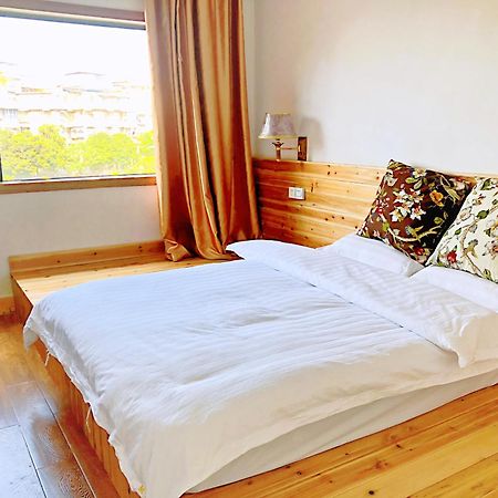 Lakeside Hostel Guilin Exterior foto